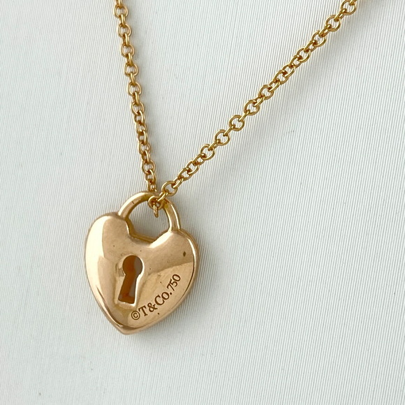 Tiffany Heart Lock Pendant Necklace Pink Gold - Picture 2 of 6